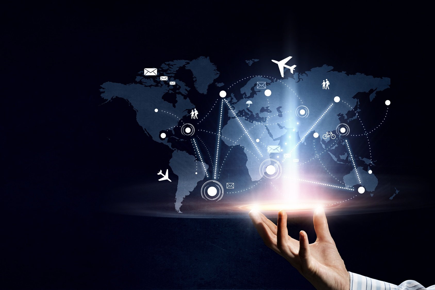 Online Consumer Shopping Trends and Supply Chain Technology